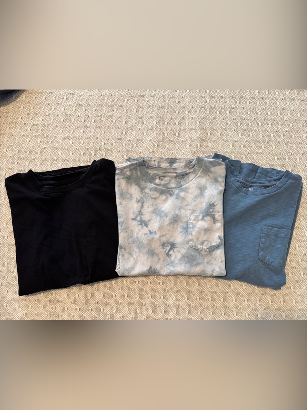 GAP Kids 3-Pack Tee Set in Black, Light Blue Tie-Dye & Slate Blue
